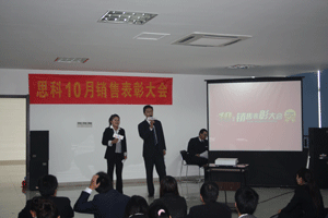 1690787409287523.gif 1.gif