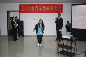 1690787587158813.gif 2.gif